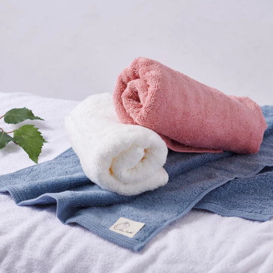 Air Kaoru “Daddy Boy” Face Towel (34×85cm) – Available in 3 Colors