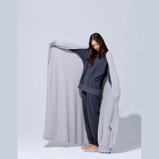 Peu a Beaute Precket