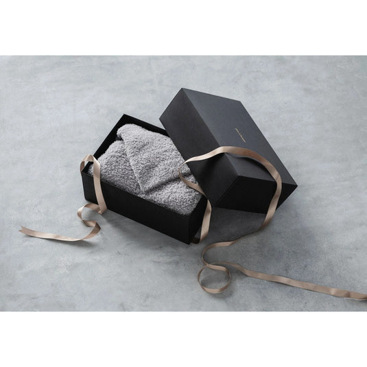 Peu a Beaute Blanket