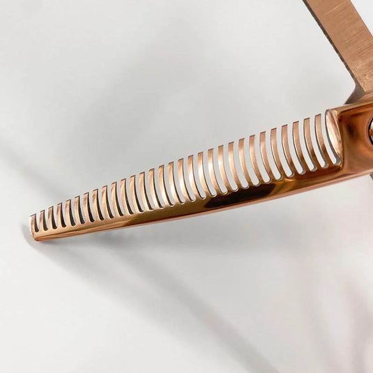 DEEDS GTZ630R Pink Gold Titanium Thinning Shears – 30 Teeth R Blade (6.0 inch / Approx. 10–15% Thinning Ratio)