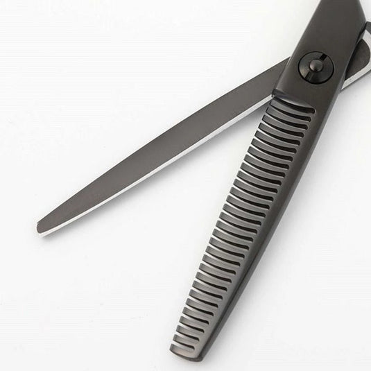 DEEDS GTZ630RA Black Titanium Thinning Shears – 30 Teeth Flat Blade (6.0 inch / Approx. 20–30% Thinning Ratio)