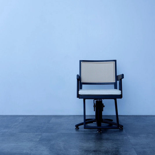 Rehat Styling Chair (2 Colours, 8 Base Options)