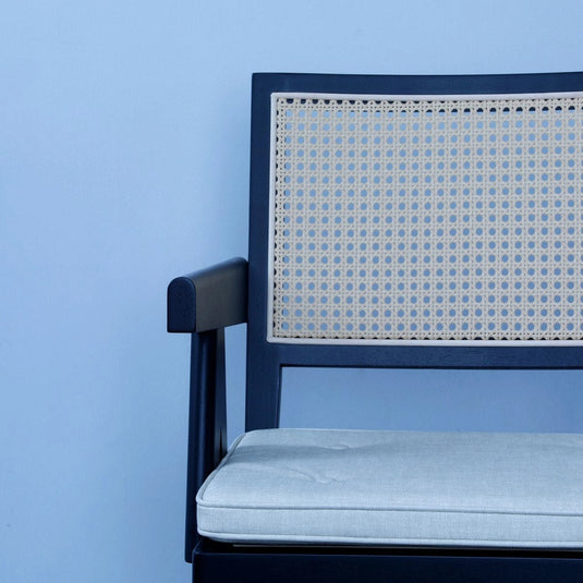 Rehat Styling Chair (2 Colours, 8 Base Options)