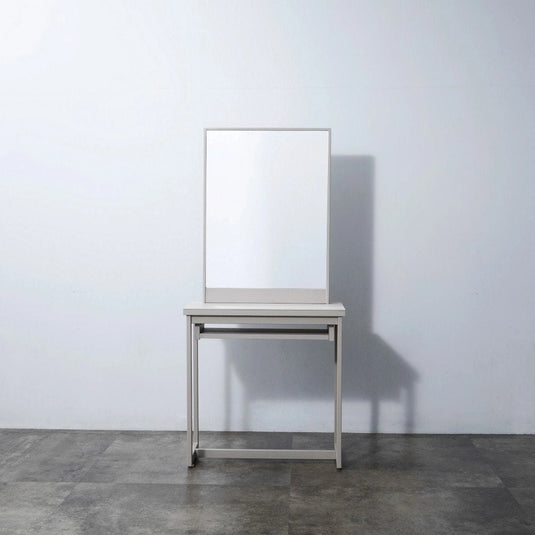 Ivory / Greige Frame